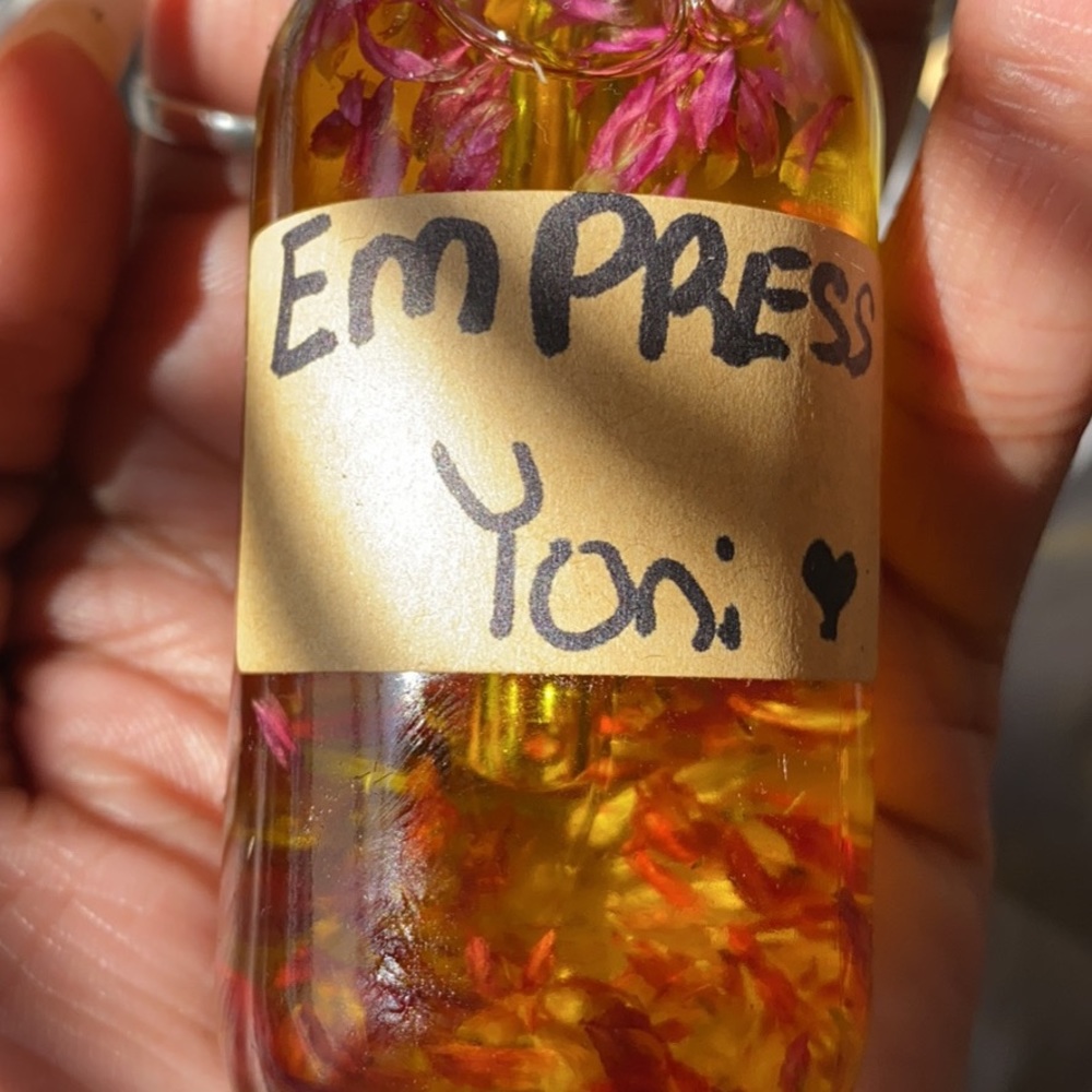 EMPRESS YONI❣️OIL - Picture 3 of 3